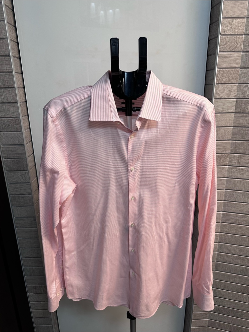 Hugo Boss “Jenno” Slim Fit Light Pink Dress Shirt Horizontal Pin Stripe